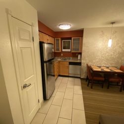 MainStay Suites - Kitchen area