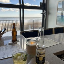 Tide Room - Again great view from the bar