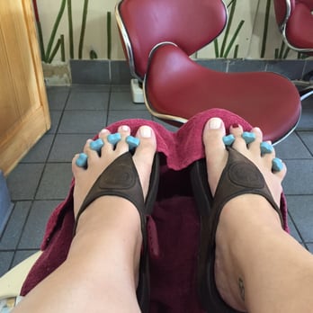 Bee Nails & Spa - Loved this idea! I wish more places would paint like this. :) - Nail Salons Near Me - Saint Paul, Minnesota Bee Nails & Spa - Loved this idea! I wish more places would paint like this. :) - Nail Salons Near Me - Saint Paul, Minnesota