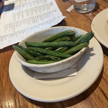 Whiskey Cake - Garlic butter green beans - New American Near Me - San Antonio, Texas Whiskey Cake - Garlic butter green beans - New American Near Me - San Antonio, Texas