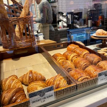 Lea - Croissants heaven. - Bakeries Near Me - Chicago, Illinois