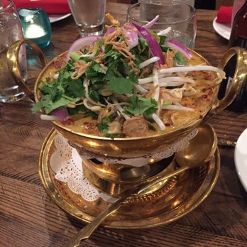 Nicky's Thai Kitchen - Kao Soy with Beef - Thai Near Me - Pittsburgh, Pennsylvania