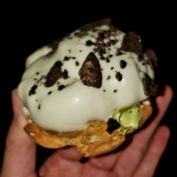 Beard Papa's - Oreo cream puff with matcha filling - Desserts Near Me - Denver, Colorado Beard Papa's - Oreo cream puff with matcha filling - Desserts Near Me - Denver, Colorado