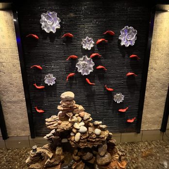Ostekrone Asia Ying Bin - pond with Koi fish - Buffets Near Me - Hechthausen, NI