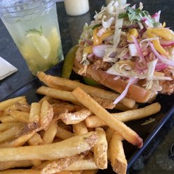 Tree Tops Cafe - Lobster Roll