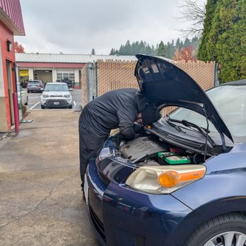 Jiffy Lube - Headlight replacement and brake light replacement!! Thank you! - Auto Repair Near Me - King City, Oregon
