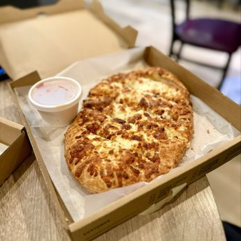 Papa Pizza Pie - Garlic Cheese Bread - Pizza Near Me - Fullerton, California Papa Pizza Pie - Garlic Cheese Bread - Pizza Near Me - Fullerton, California