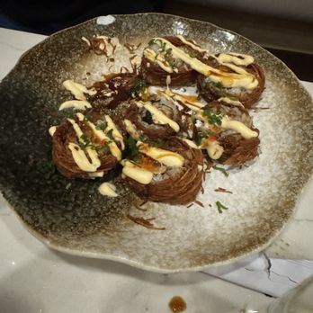 Kai Lounge - Sushi Bar & Kitchen - Hashbrown Cut Roll - Japanese Near Me - Huntington Beach, California