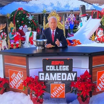 ESPN - It's a snowy College Gameday in Lake Mary FL. - Television Stations Near Me ESPN - It's a snowy College Gameday in Lake Mary FL. - Television Stations Near Me