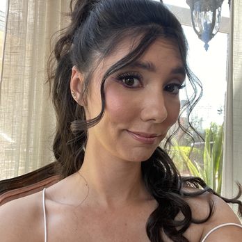 Kaitlyn Beauty - Makeup Artists Near Me