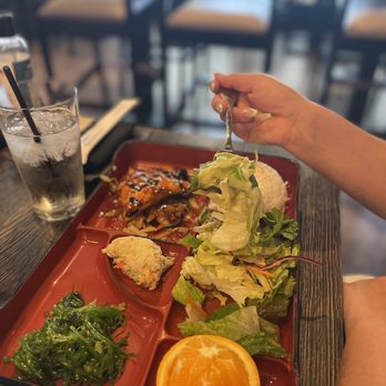 Sushiholic Arcadia - Salmon teryaki lunch bento box - Sushi Bars Near Me - Phoenix, Arizona Sushiholic Arcadia - Salmon teryaki lunch bento box - Sushi Bars Near Me - Phoenix, Arizona