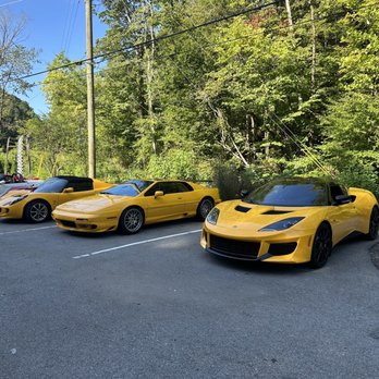 129 Hub - Cars in the lot - Men's Clothing Near Me - Maryville, Tennessee 129 Hub - Cars in the lot - Men's Clothing Near Me - Maryville, Tennessee