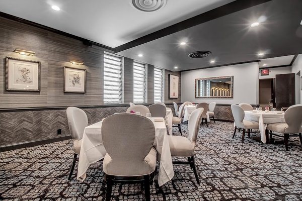 Oliver's Restaurant by null