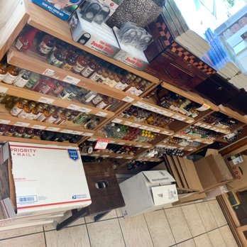 Lakeside Beverages - Small bottles - Beer, Wine & Spirits Near Me - Granite Bay, California