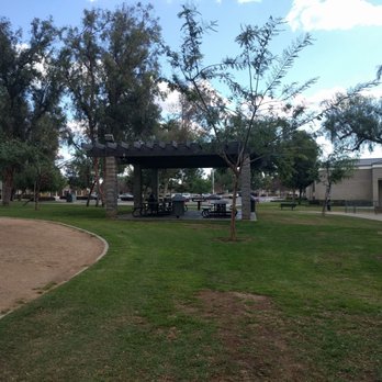 Hurless Barton Park - Covered picnic area with 2 big BBQs - Parks Near Me - Yorba Linda, California Hurless Barton Park - Covered picnic area with 2 big BBQs - Parks Near Me - Yorba Linda, California