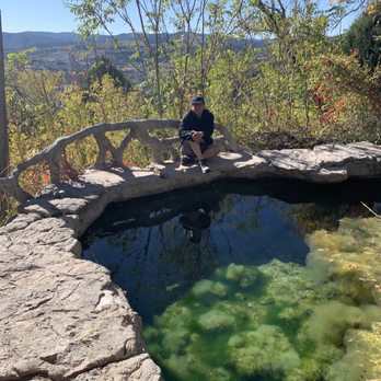 Carlito Springs - Hiking Near Me - Cedar Crest, New Mexico