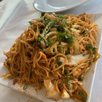 Nepal House - Vegetable Chow Mein Nepali Style - Indian Near Me - Chicago, Illinois