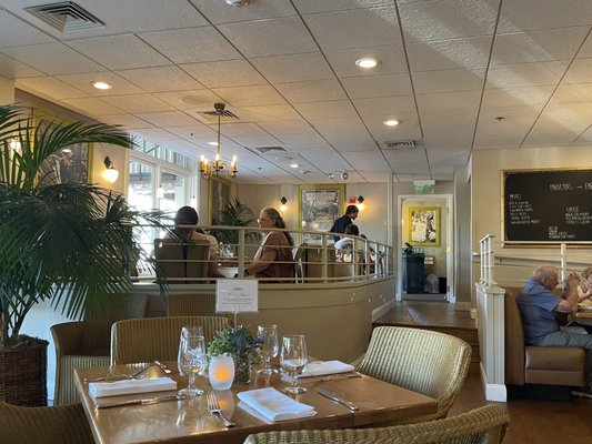 Larks Home Kitchen Cuisine by null