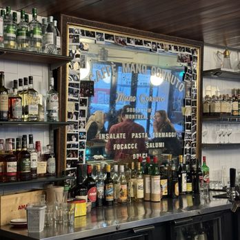 Mano Cornuto - Cafes Near Me - Montreal, Quebec