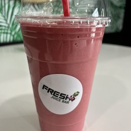 strawberry, raspberry, blackberry, lemon juice, vanilla yogurt and honey smoothie strawberry, raspberry, blackberry, lemon juice, vanilla yogurt and honey smoothie