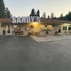 Sandy's Drive In