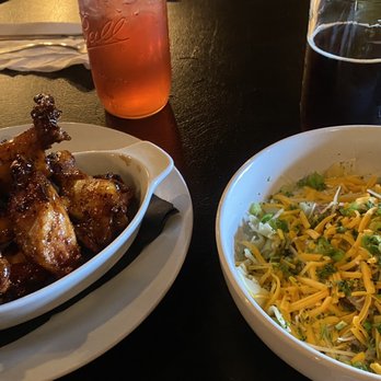 Chute Rooster - Smoked wings and Green Chili Bowtie Mac & Cheese - Steakhouses Near Me - Hill City, South Dakota