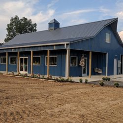 Sauerbeck Family Drive-In - Snack house is cute!