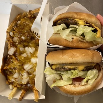PICK-QUICK Drive In - Double Deluxe Cheeseburger and Chili Fries - Fast Food Near Me - Seattle, Washington PICK-QUICK Drive In - Double Deluxe Cheeseburger and Chili Fries - Fast Food Near Me - Seattle, Washington