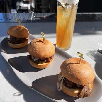 Aura Rooftop - Brisket Sliders - Cocktail Bars Near Me - Charlotte, North Carolina