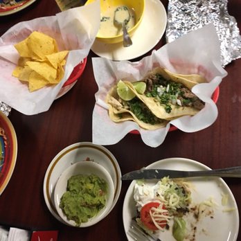 Taqueria Lou Lou - Sope, guac, taco de pollo, taco de carne asada - Tacos Near Me - Nutter Fort, West Virginia Taqueria Lou Lou - Sope, guac, taco de pollo, taco de carne asada - Tacos Near Me - Nutter Fort, West Virginia