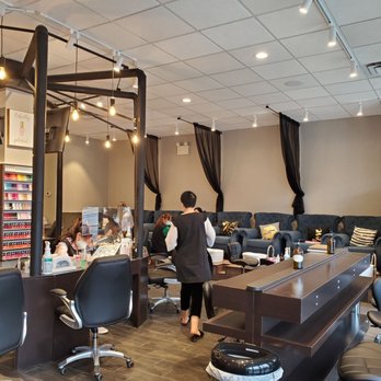 Johnny's Nails - The nail salon - Nail Salons Near Me - Bayside, New York