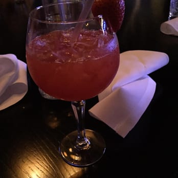 Wild Cabaret - Berry spritz mocktail - Bars Near Me - Glasgow, GLG
