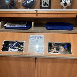 Culver's - Trash to the brim.