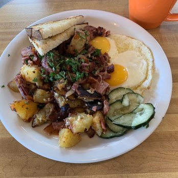 Tangerine - Lafayette - Corn beef hash - Breakfast & Brunch Near Me - Lafayette, Colorado