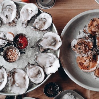 Salt Traders Zilker - Grilled Oysters and Gulf Oysters - Seafood Near Me - Austin, Texas Salt Traders Zilker - Grilled Oysters and Gulf Oysters - Seafood Near Me - Austin, Texas