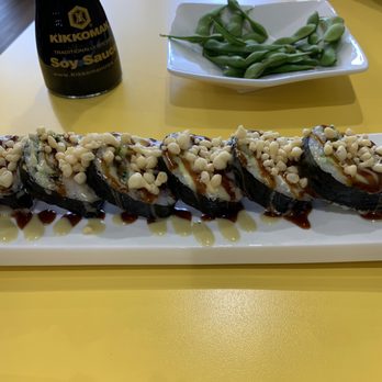 Sawara - Gangsta roll, big pieces and yummy crispy stuff on top! - Sushi Bars Near Me - Denver, Colorado Sawara - Gangsta roll, big pieces and yummy crispy stuff on top! - Sushi Bars Near Me - Denver, Colorado