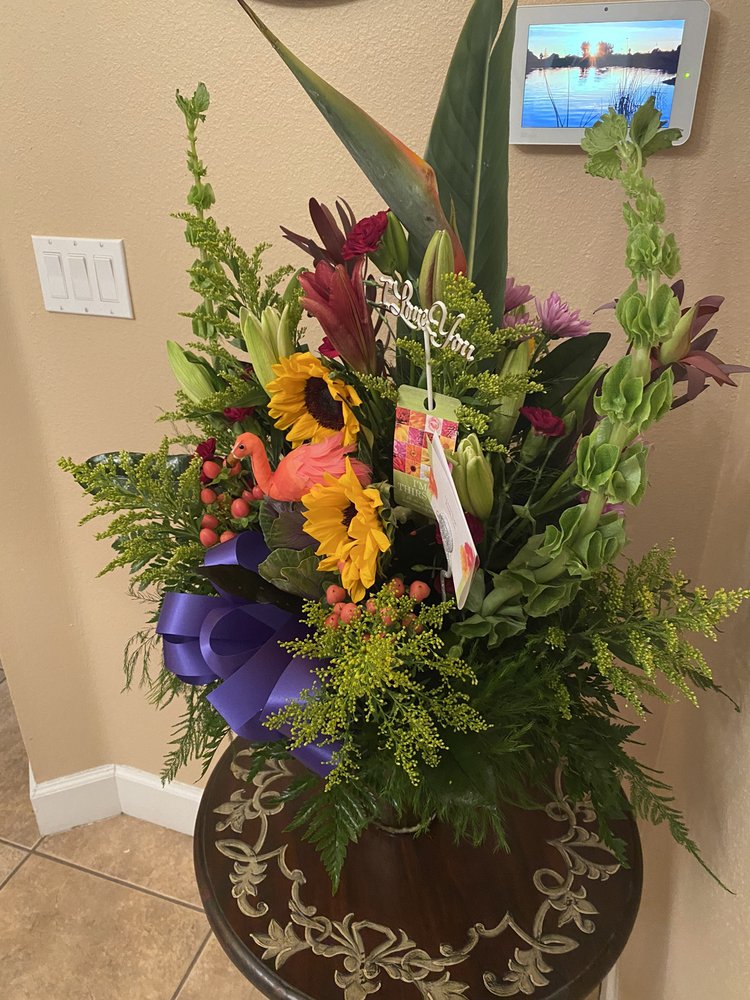 OLDSMAR FLORIST 91 Photos & 30 Reviews 3906 Tampa Rd, Oldsmar, Florida Florists Phone