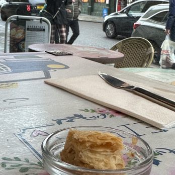 Baba ghanouj - Lebanese Near Me - London, XGL