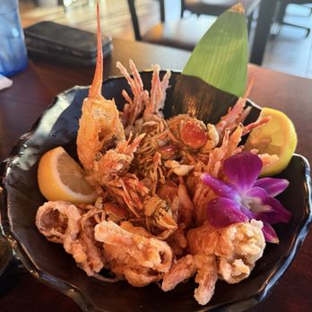 Red Sake - Sushi Bars Near Me - Westminster, California