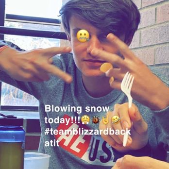 Hilliard Davidson High School - Bro at lunch - Middle Schools & High Schools Near Me - Hilliard, Ohio