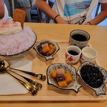 D For Dessert - Taro - Shaved Ice Near Me - Hollywood, Florida