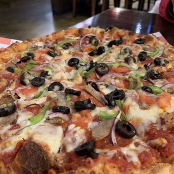 Uncle Maddio's - Supreme pizza. - Pizza Near Me - High Point, North Carolina