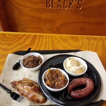 Black's Barbecue Lockhart - Turkey, Chopped Brisket, Original Sausage, Pecan Cobbler, and Banana Pudding. - Barbeque Near Me - Lockhart, Texas