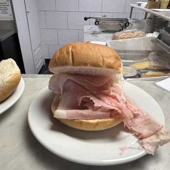 Van Dobben - Ham sandwich - Breakfast & Brunch Near Me - Amsterdam, New Hampshire Van Dobben - Ham sandwich - Breakfast & Brunch Near Me - Amsterdam, New Hampshire