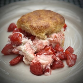 The Pink Door - Strawberry shortcake - Italian Near Me - Seattle, Washington The Pink Door - Strawberry shortcake - Italian Near Me - Seattle, Washington