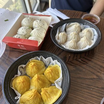 Nan Xiang Soup Dumplings - Flushing - Scrumptious Take-Out! - Shanghainese Near Me - Flushing, New York Nan Xiang Soup Dumplings - Flushing - Scrumptious Take-Out! - Shanghainese Near Me - Flushing, New York