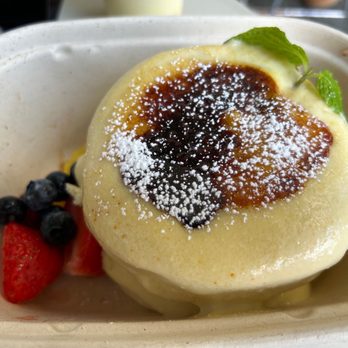 Motto Tea Cafe - Creme Brulee Souffle Pancakes - Desserts Near Me - Pasadena, California Motto Tea Cafe - Creme Brulee Souffle Pancakes - Desserts Near Me - Pasadena, California