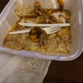 Mudbugs Cajun Icehouse - Couldn't finish it. Really tried tho - Cajun/Creole Near Me - Corpus Christi, Texas