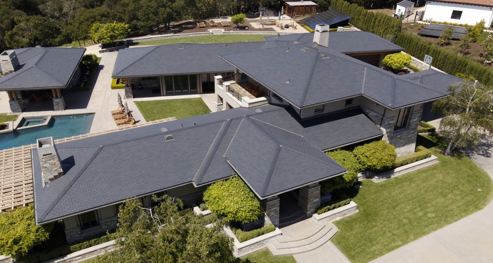 Slide of Daddario Roofing