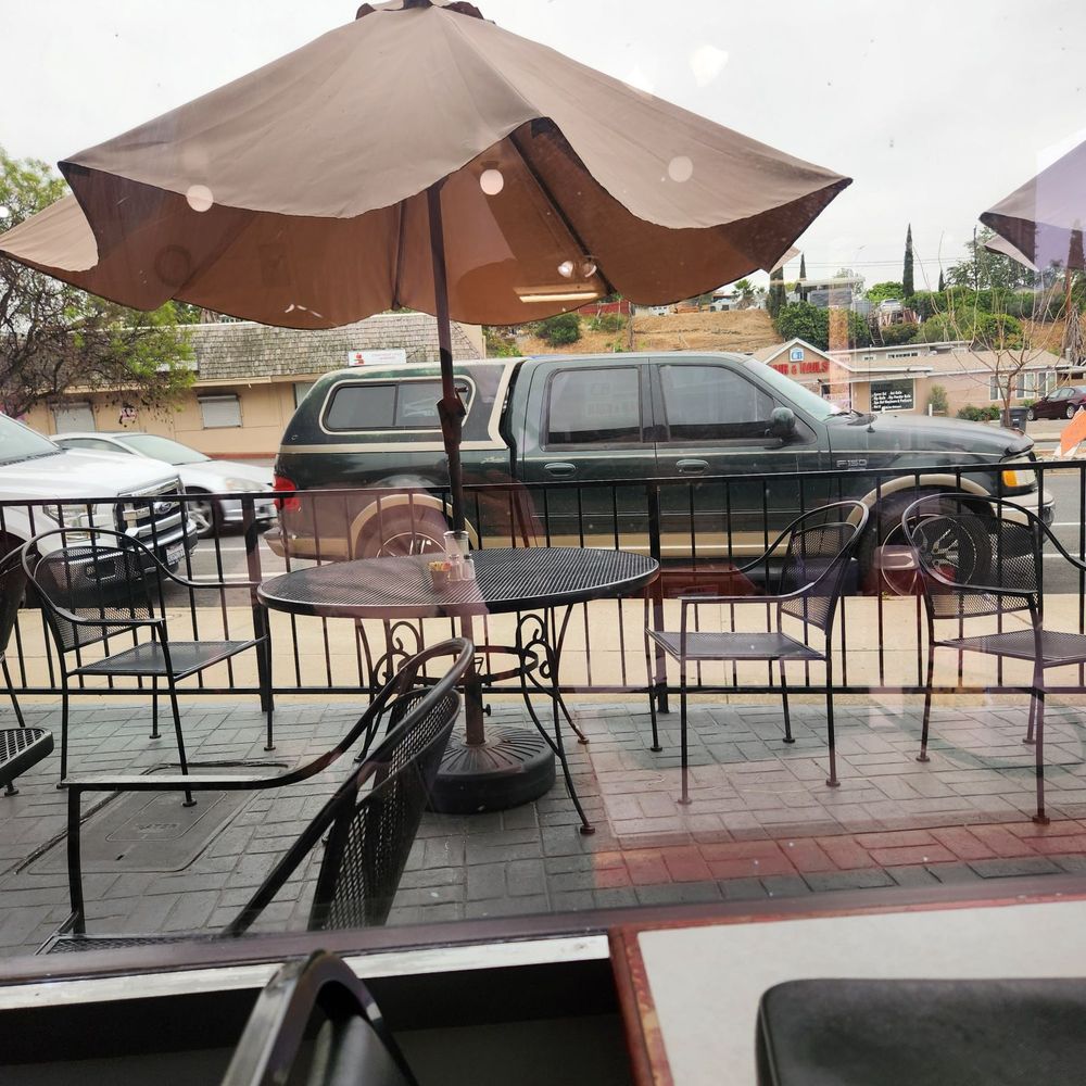 Shirley's Kitchen - Outdoor seating - Diners Near Me - La Mesa, California Shirley's Kitchen - Outdoor seating - Diners Near Me - La Mesa, California